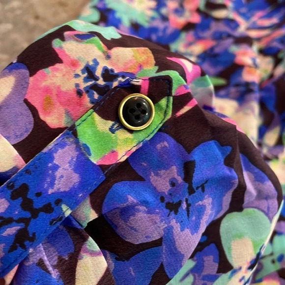 Yumi Kim Liz Tie Waist 100% Silk Floral Romper - Picture 9 of 11